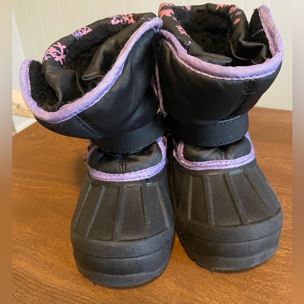 Toddler Winter Boots sz 8